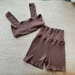 Daily drills ribbed brown Lawson bra and ribbed shortie shorts set